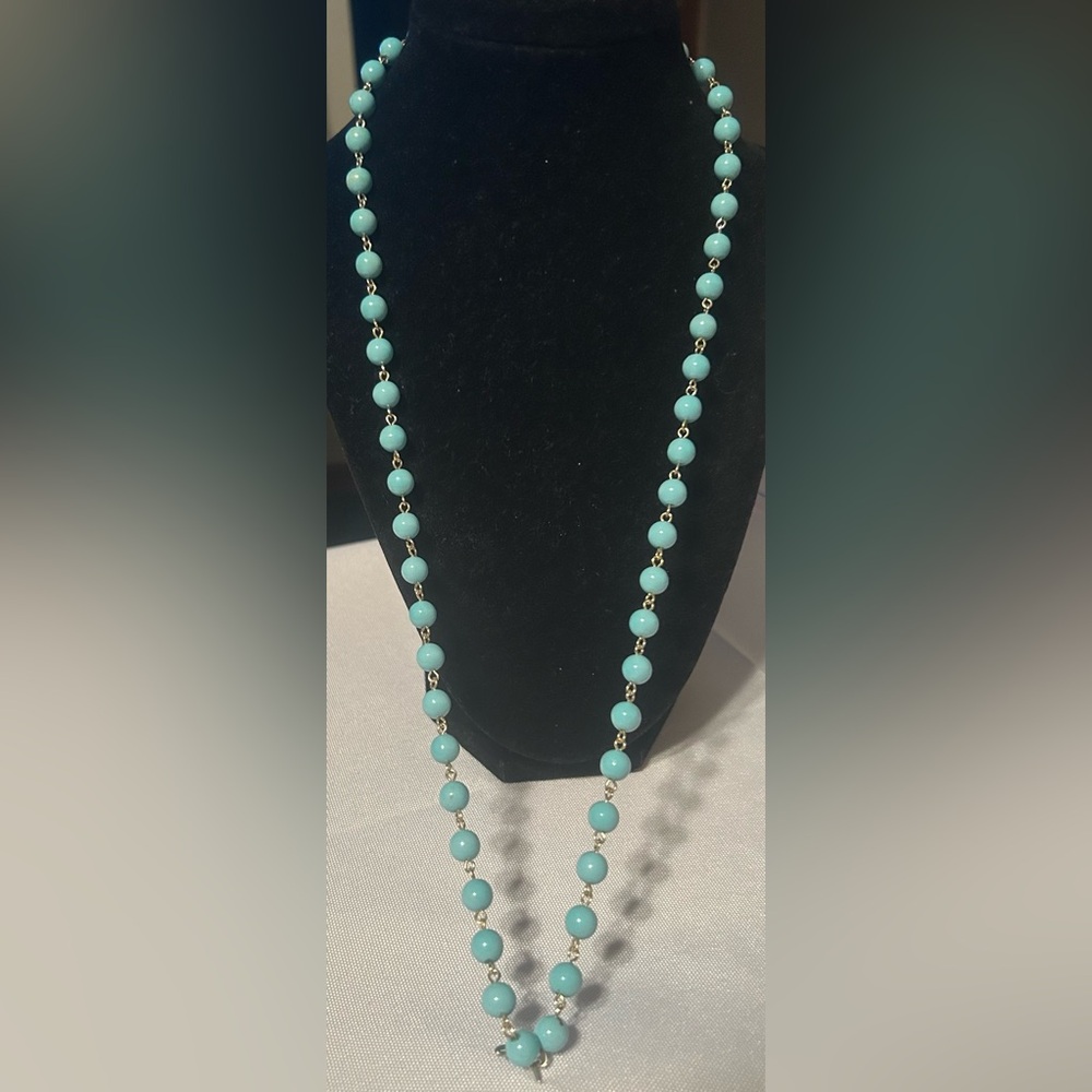 Elegant Faux Turquoise Color  Beaded Necklace